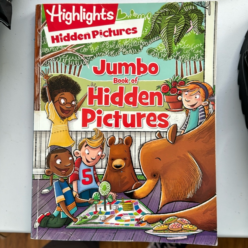 Highlights, jumbo book of hidden pictures. NWT. Not used